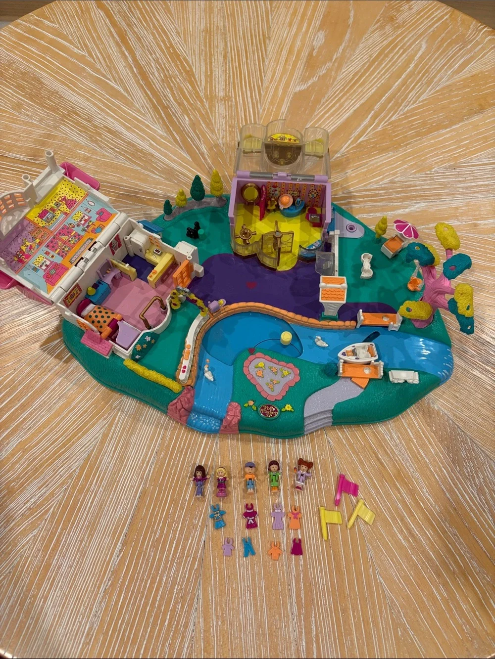 1996 COMPLETE Magical Movin’ Pollyville Polly Pocket Bluebird WORKS